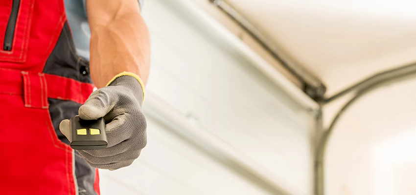 Residential Garage Door Security in Lake Los Angeles, California