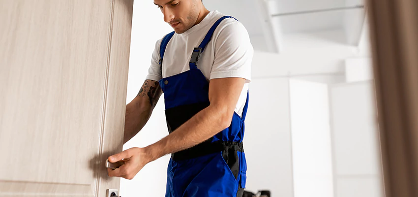 Car Lock Repair And Installation Expert in Lake Los Angeles, CA