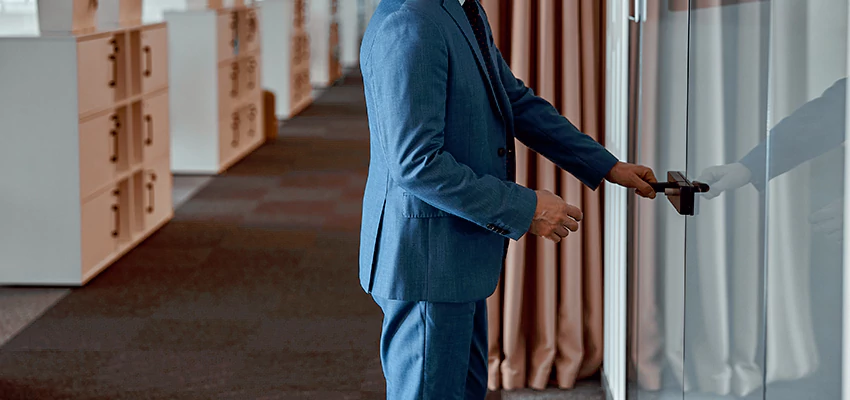 Commercial Glass Door Locks in Lake Los Angeles, CA