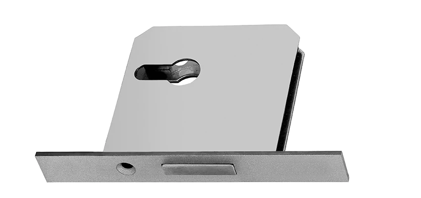 Fix A Deadbolt Door Lock in Lake Los Angeles, California