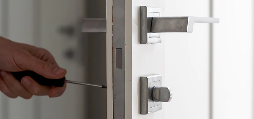 Automotive Lock Installation in Lake Los Angeles, CA