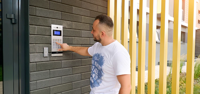 Locksmith Company For Smart Lock System Installation in Lake Los Angeles, California